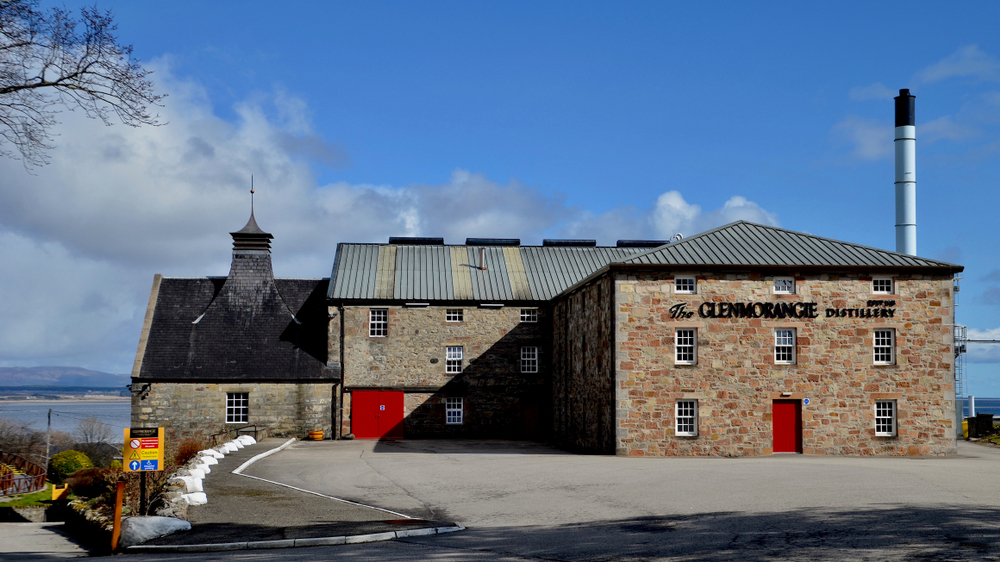 Glenmorangie_scotch_Distillery